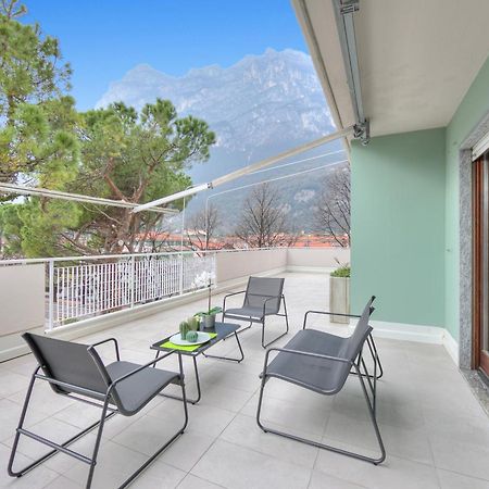 Balcone Sui Tigli Few Min From The Lake - Happy Rentals Riva del Garda Bagian luar foto